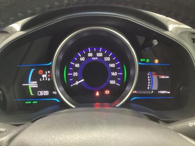 �������ȃG���W�������[�^�[���A�V�X�g���đ��s���̔R������}����n�C�u���b�h�B��Ԓ����A�C�h�����O�X�g�b�v�ɂ��R�����Ɣr�o�K�X���Ȃ����܂��B