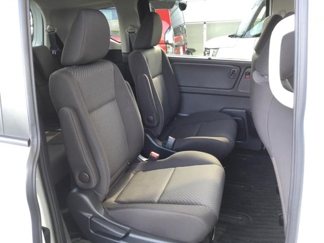 フリードハイブリッド ハイブリッド・Gホンダセンシング クルコン 純正ナビ ETC 前後ドラレコ クルーズC DVD視聴 USB接続 ブレーキサポート LEDヘットライト ナビ&TV Wエアバック バックモニタ アイストップ 地デジフルセグ キーレス 3列(14枚目)