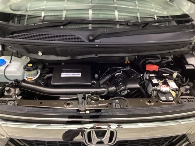 Ｎ－ＢＯＸカスタム Ｇ・Ｌホンダセンシング　片側電動スライドドア　純正ナビ　ＥＴＣ　ベンチＳ　パワーウインドー　Ｂモニタ　シートヒータ　横滑防止　スマートキープッシュスタート　フルセグ地デジＴＶ　運転席エアバッグ　ＡＵＴＯエアコン　クルコン（21枚目）