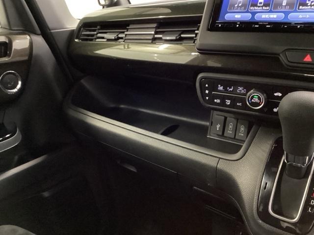 Ｎ－ＢＯＸカスタム Ｇ・Ｌホンダセンシング　片側電動スライドドア　純正ナビ　ＥＴＣ　ベンチＳ　パワーウインドー　Ｂモニタ　シートヒータ　横滑防止　スマートキープッシュスタート　フルセグ地デジＴＶ　運転席エアバッグ　ＡＵＴＯエアコン　クルコン（37枚目）