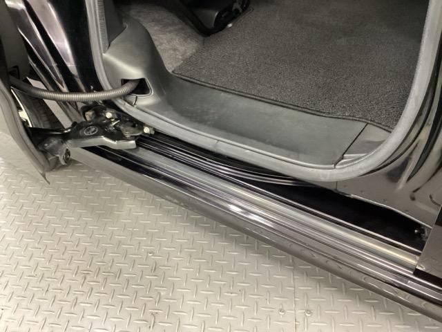 Ｎ－ＢＯＸカスタム ＧＳＳパッケージ　両側電動スライドドア　Ｒカメラ　純正ナビ　左右電動スライドドア　アイドリングストップ車　ナビ・ＴＶ　ＳＲＳ　イモビ　スマキー　サイドエアバッグ　Ｗエアバック　Ｂモニター　地デジ　フロントベンチシート（30枚目）