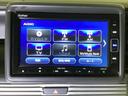 ファン　メモリーナビ　リアカメラ　フルセグ　Ｂカメ　キーフリー　ＷＳＲＳ　ＤＶＤ再生　ＬＥＤヘッドランプ　運転席エアバッグ　スマートキー　クルーズコントロール　パワーウィンドー　アイドリングストップ　ＰＳ（18枚目）