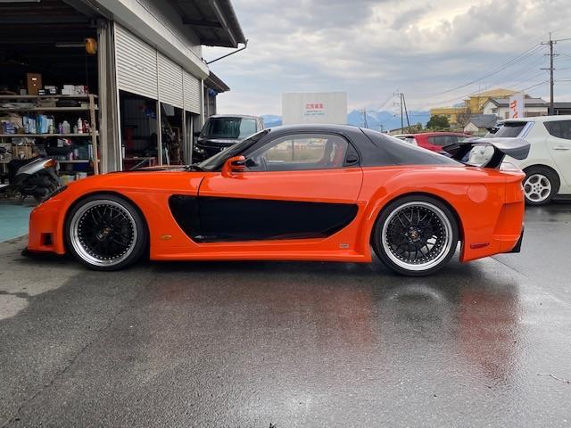 ＲＸ－７ タイプＲ　ＶｅｉｌＳｉｄｅ　Ｆｏｒｔｕｎｅ　エンジンＯ／Ｈ済　タービンＯ／Ｈ済　社外コンピューター・レカロシート・サベルト・エアクリ・ＷＯＲＫオーダーＡＷ・カーナビ・ブーストメーター・車高長・社外マフラー（3枚目）