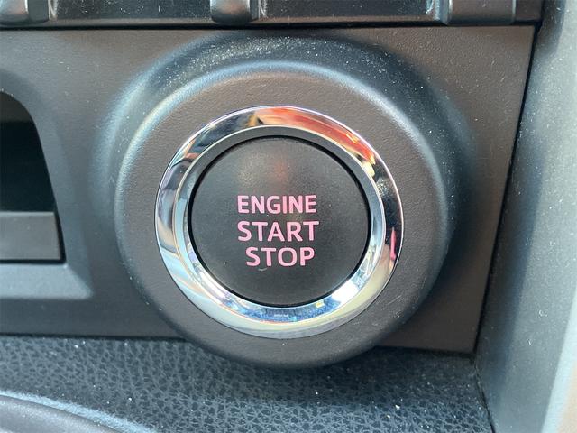 �L�[���g�т��Ă��邾���ŁA�G���W���̎n�����\�ȑ����ł��B�v�b�V���X�^�[�g�ł��̂ŃG���W���̎n�����{�^�������������ł�