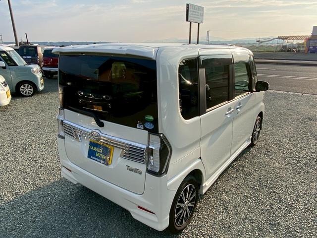 タント カスタムＸ　トップエディションＳＡＩＩＩ　純正ナビ　ＴＶ　地デジ　パワースライドドア　Ｂモニター　ハーフレザー　Ｄ席シートヒーター　ＬＥＤヘッドライト　スマートキー　プッシュスタート（8枚目）