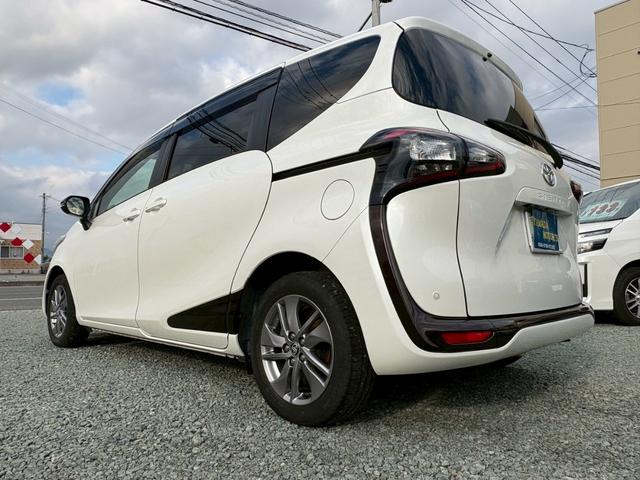 シエンタ Ｇ　両側電動スライドドア　純正ナビ　ＴＶ　バックカメラ　レーンアシスト　オートマチックハイビーム　ＬＥＤヘッドライト　コーナーセンサー（4枚目）