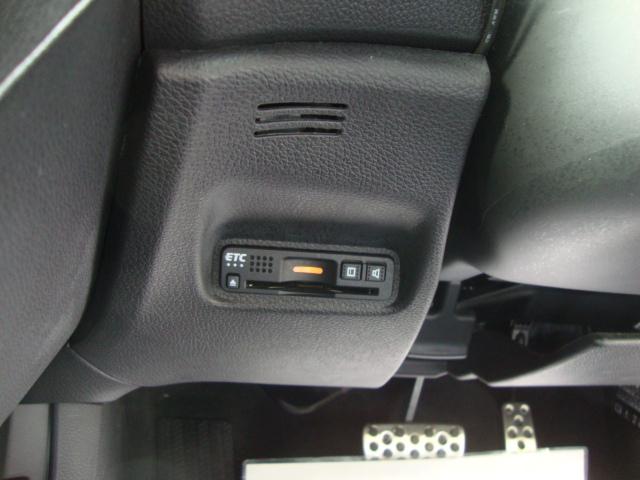 シビック ハッチバック　ホンダセンシング　ターボ付き車　ワンオーナー　ドラレコ　無限テール　ナビ装着用スペシャルパッケージ＋ＥＴＣ車載器　ＬＥＤヘッドライト　ホンダセンシング　渋滞追従機能　クルーズコントロール　１８インチアルミ（18枚目）