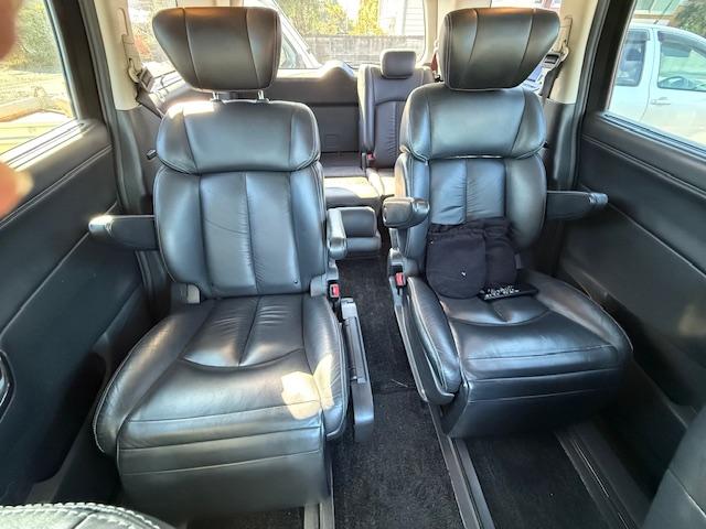 エルグランド ライダー　黒本革シート　ＡＵＴＥＣＨ（13枚目）