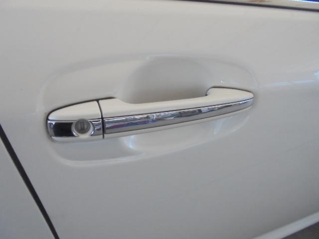 クラウン アスリート　スペシャルナビパッケージ　純正ナビＴＶ（ＣＤ／ＤＶＤ再生確認済み）＋バックモニター　クルーズコントロール　スマートキー　エンジンプッシュスタート　ＨＩＤヘッドライト　オートライト　ビルトインタイプＥＴＣ　前後ドライブレコーダー（21枚目）