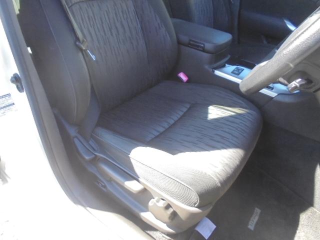 クラウン アスリート　スペシャルナビパッケージ　純正ナビＴＶ（ＣＤ／ＤＶＤ再生確認済み）＋バックモニター　クルーズコントロール　スマートキー　エンジンプッシュスタート　ＨＩＤヘッドライト　オートライト　ビルトインタイプＥＴＣ　前後ドライブレコーダー（28枚目）