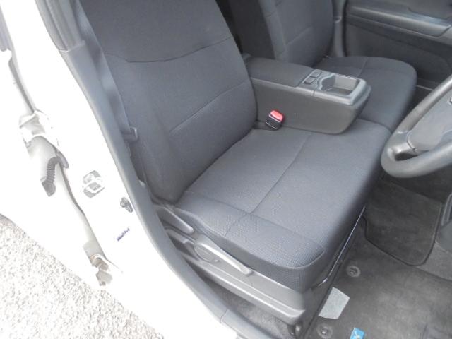 bB S 純正ナビTV 純正キーレス 前席ベンチシート 電動格納ドアミラー サイドバイザー・フロアマット 取説 ナビ取説あり 室内ルームクリーニング済(23枚目)