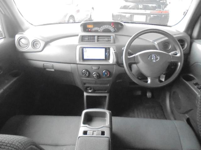 bB S 純正ナビTV 純正キーレス 前席ベンチシート 電動格納ドアミラー サイドバイザー・フロアマット 取説 ナビ取説あり 室内ルームクリーニング済(29枚目)