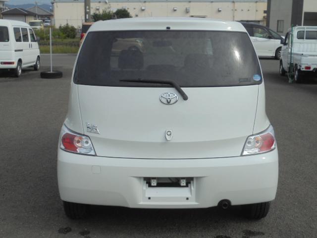 bB S 純正ナビTV 純正キーレス 前席ベンチシート 電動格納ドアミラー サイドバイザー・フロアマット 取説 ナビ取説あり 室内ルームクリーニング済(43枚目)