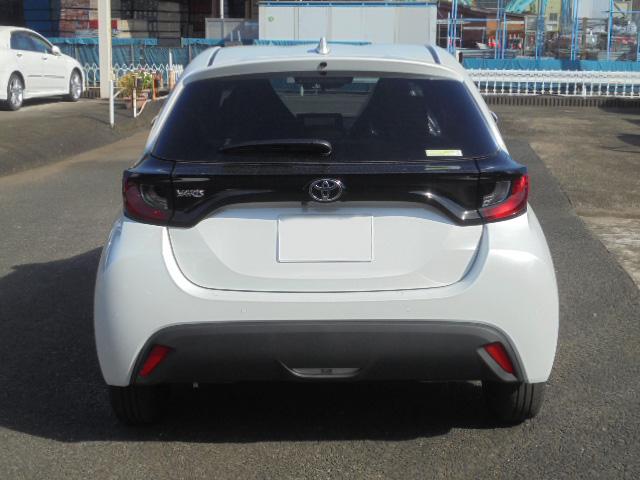 ヤリス Ｇ　登録済未使用車　純正コネクテッドナビ対応ディスプレイオーディオＴＶ＋パノラミックビューモニター　スマートキー２本　エンジンプッシュスタート　ＥＴＣ（未セットアップ）　オートライト　衝突被害軽減ブレーキ（57枚目）