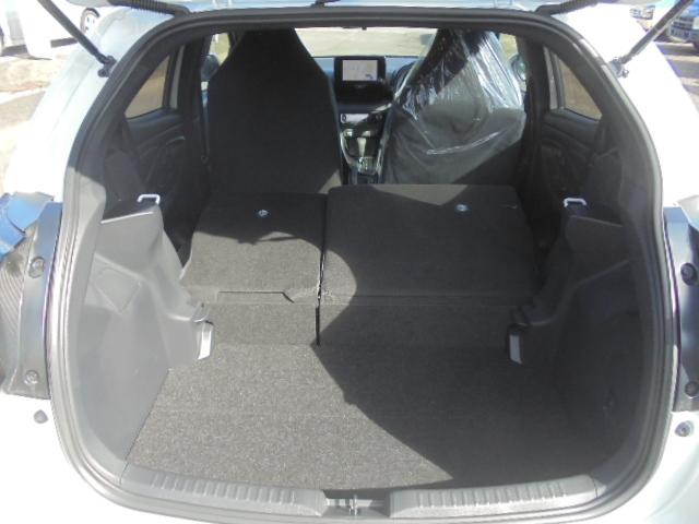 ヤリス Ｇ　登録済未使用車　純正コネクテッドナビ対応ディスプレイオーディオＴＶ＋パノラミックビューモニター　スマートキー２本　エンジンプッシュスタート　ＥＴＣ（未セットアップ）　オートライト　衝突被害軽減ブレーキ（60枚目）