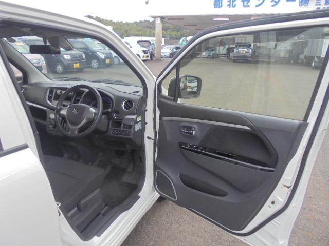 20周年記念車 衝突被害軽減ブレーキサポート エンジンプッシュスタート スマートキー 15インチアルミホイール アイドリングストップ HIDヘッドライト シートヒーター オートライト 外品テールランプ(17枚目)