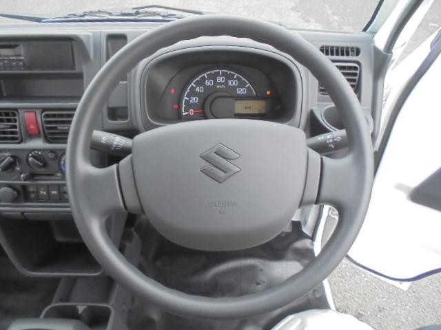 キャリイトラック KCエアコン・パワステ 届出済未使用車 デユアルカメラブレーキサポート パートタイム4WD フロア5速ミッション エアコン パワステ パワーウインドウ エア-バッグ 純正キーレス オートライト パーキングセンサー 新車保証書(17枚目)