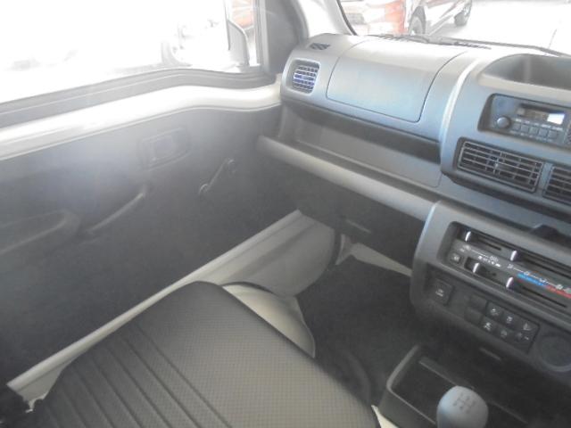 ハイゼットトラック スタンダード 2WD フロア5速ミッション 衝突被害軽減ブレーキ エアコンパワステ エア-バッグ ABS オートライト パーキングセンサー FMAMラジオ 新車保証書・取説 室内ルームクリーニング済(26枚目)