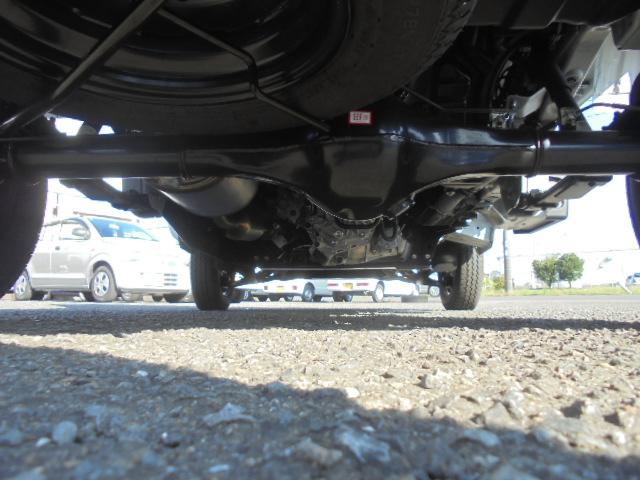 ハイゼットトラック スタンダード 2WD フロア5速ミッション 衝突被害軽減ブレーキ エアコンパワステ エア-バッグ ABS オートライト パーキングセンサー FMAMラジオ 新車保証書・取説 室内ルームクリーニング済(33枚目)