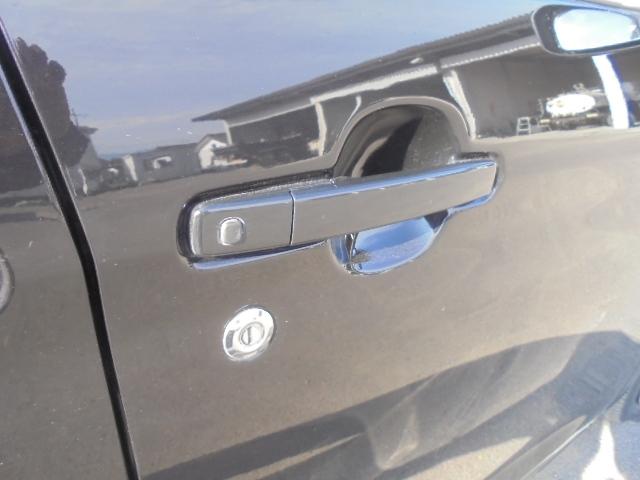 デイズルークス ハイウェイスター X Vセレクション+セーフティII 衝突被害軽減ブレーキ 横滑り防止機能 左パワースライドドア+右側イージークローザードア スマートキー2個 エンジンプッシュスタート車 社外ナビTV+アラウンドビューモニター ETC オートエアコン(16枚目)