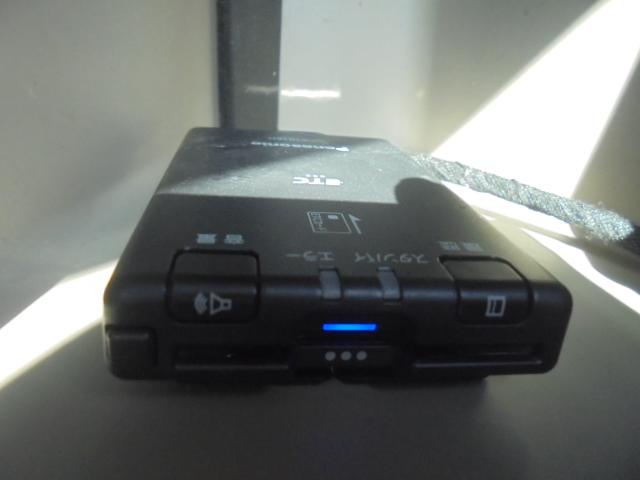 N-WGN C 純正ナビTV 衝突被害軽減ブレーキ付き 横滑り防止機能 ETC 純正キーレス オートエアコン 電動格納ドアミラー サイドバイザー・フロアマット 新車保証書・カーナビ取説 室内ルームクリーニング済(44枚目)