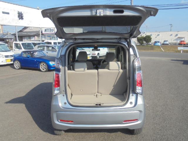 N-WGN C 純正ナビTV 衝突被害軽減ブレーキ付き 横滑り防止機能 ETC 純正キーレス オートエアコン 電動格納ドアミラー サイドバイザー・フロアマット 新車保証書・カーナビ取説 室内ルームクリーニング済(52枚目)