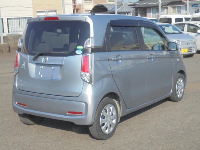 N-WGN C 純正ナビTV 衝突被害軽減ブレーキ付き 横滑り防止機能 ETC 純正キーレス オートエアコン 電動格納ドアミラー サイドバイザー・フロアマット 新車保証書・カーナビ取説 室内ルームクリーニング済(57枚目)