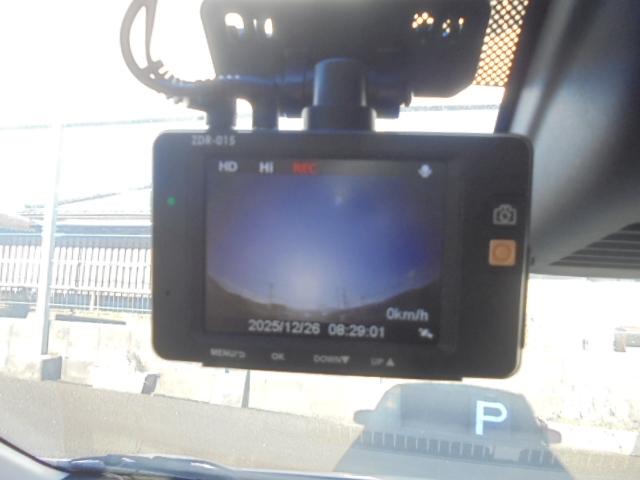 デイズ J 社外メモリーナビ+バックモニター 衝突被害軽減ブレーキ 純正キーレス 前後ドライブレコーダー 前席はベンチシート 後席シートスライド可能 取説 ナビ取説 ドラレコ取説 サイドバイザー・フロアマット(40枚目)