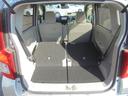 後席を折りたためば広々荷室として使えます。