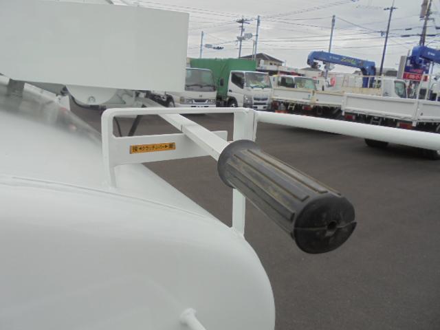 MITSUBISHI FUSO CANTER BASEGRADE