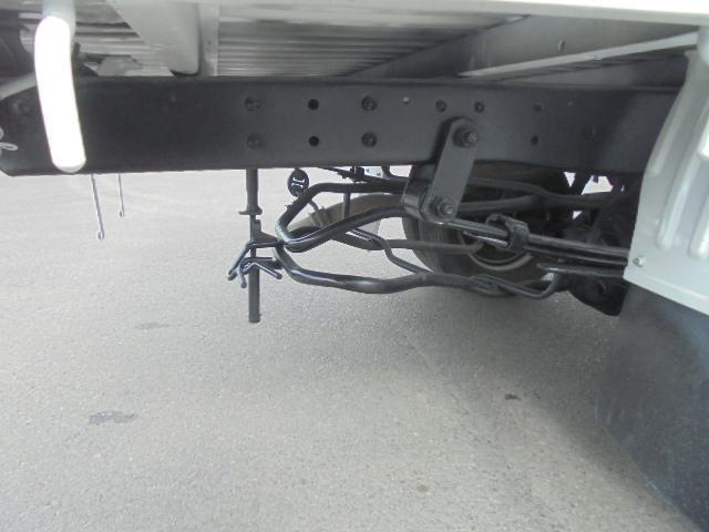 バネットトラック 　ディーゼル　５速ミッション　エアコン　パワステ　エアーバッグ　サイドバイザー　ＤＰＦ車　取説　タイミングベルト交換要　室内ルームクリーニング済　長さ４６０幅１６９高さ１８８ｃｍ（32枚目）