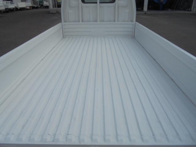 バネットトラック 　ディーゼル　５速ミッション　エアコン　パワステ　エアーバッグ　サイドバイザー　ＤＰＦ車　取説　タイミングベルト交換要　室内ルームクリーニング済　長さ４６０幅１６９高さ１８８ｃｍ（40枚目）