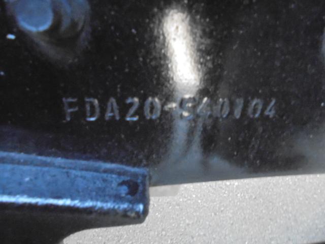 キャンター 　三菱ふそうキャンター２．０ｔ平ボディ４ＷＤ　インパネオートマ　純正キーレス　ＥＴＣ　前方ドライブレコーダー　エアコン　パワステ　パワーウインドウ　エアーバッグ　ＤＰＦ車　長さ４６９幅１６９高１９９ｃｍ（42枚目）