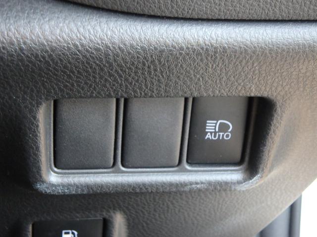Ｃ－ＨＲ Ｇ－Ｔ　ＥＴＣ　ナビ　バックカメラ　ＬＥＤヘッドライト　ブレーキサポート　レーンサポート　ソナー　クルーズコントロール　スマートキー　プッシュスタート　オートライト　オートエアコン　Ｗシートヒーター（43枚目）