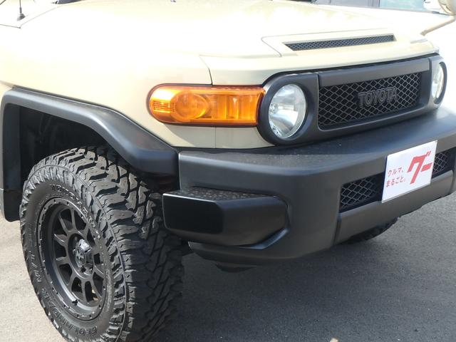 ＦＪクルーザー オフロードパッケージ　４ＷＤ　前後ドライブレコーダー　ＥＴＣ　マッドタイヤ　ナビ　バックカメラ　ソナー　クルーザー　キーレス　サイドＷエアバッグ（5枚目）