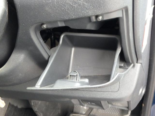 ハイエースバン ロングDX キャンピング 前後ドライブレコーダー ETC ナビ バックカメラ キーレス サイドオーニング 100V 冷蔵庫 天吊13インチTV ソファベッド(52枚目)