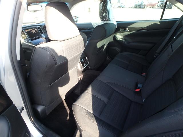 クラウンハイブリッド アスリートＳ　ブラックスタイル　ＥＴＣ　ナビ　クルーズコントロール　スマートキー　プッシュスタート　パワーシート　ＨＩＤヘッドライト　オートライト　オートエアコン　サイドＷエアバック　電動格納ミラー（21枚目）