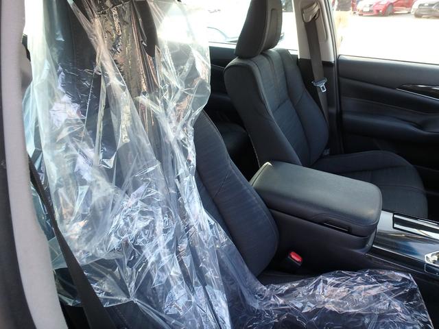 クラウンハイブリッド アスリートＳ　ブラックスタイル　ＥＴＣ　ナビ　クルーズコントロール　スマートキー　プッシュスタート　パワーシート　ＨＩＤヘッドライト　オートライト　オートエアコン　サイドＷエアバック　電動格納ミラー（30枚目）