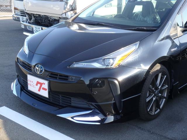 プリウス Ｓ　ＥＴＣ　フルエアロ　ナビ　バックカメラ　スマートキー　プッシュスタート　ブレーキサポート　レーンサポート　クルーズコントロール　ＬＥＤヘッドライト　オートライト　オートマチックハイビーム（2枚目）