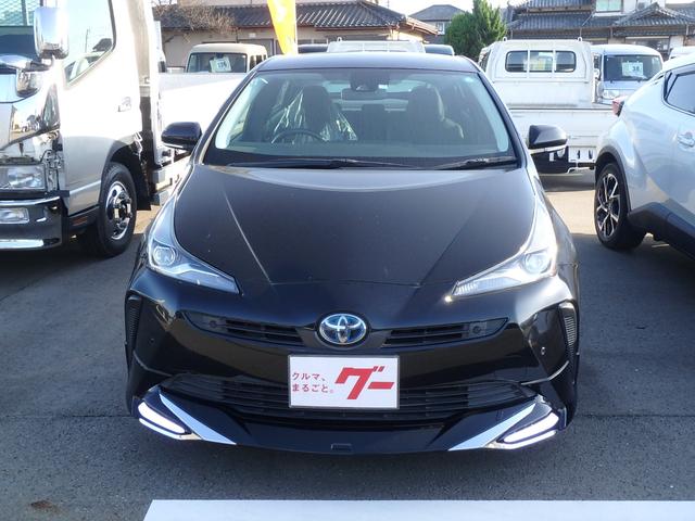 プリウス Ｓ　ＥＴＣ　フルエアロ　ナビ　バックカメラ　スマートキー　プッシュスタート　ブレーキサポート　レーンサポート　クルーズコントロール　ＬＥＤヘッドライト　オートライト　オートマチックハイビーム（4枚目）