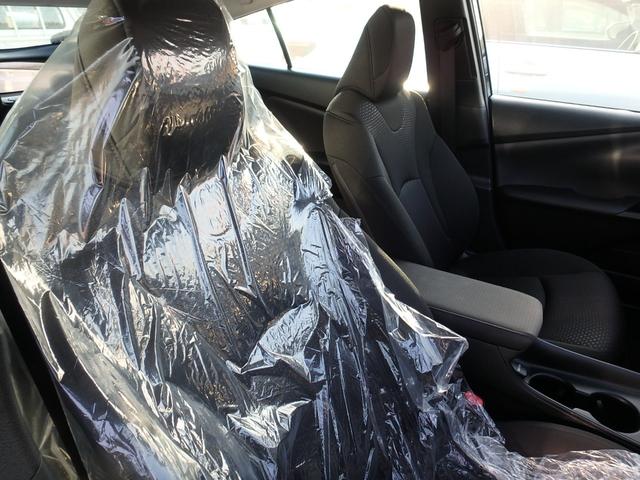 プリウス Ｓ　ＥＴＣ　フルエアロ　ナビ　バックカメラ　スマートキー　プッシュスタート　ブレーキサポート　レーンサポート　クルーズコントロール　ＬＥＤヘッドライト　オートライト　オートマチックハイビーム（34枚目）