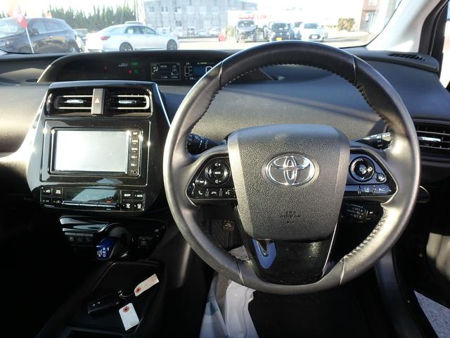 プリウス Ｓ　ＥＴＣ　フルエアロ　ナビ　バックカメラ　スマートキー　プッシュスタート　ブレーキサポート　レーンサポート　クルーズコントロール　ＬＥＤヘッドライト　オートライト　オートマチックハイビーム（48枚目）