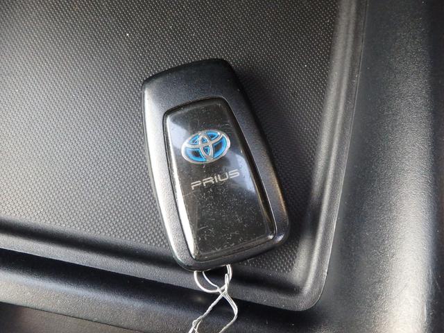 プリウス Ｓ　ＥＴＣ　フルエアロ　ナビ　バックカメラ　スマートキー　プッシュスタート　ブレーキサポート　レーンサポート　クルーズコントロール　ＬＥＤヘッドライト　オートライト　オートマチックハイビーム（56枚目）