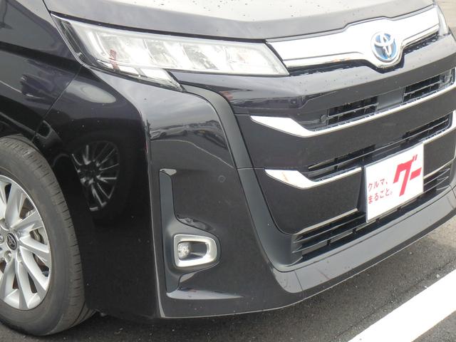 ノア ハイブリッドＺ　前後ドライブレコーダー　ＥＴＣ２．０　ナビ　バックカメラ　ＬＥＤヘッドライト　ブレーキサポート　レーンサポート　ソナー　クルーズコントロール　Ｗシートヒーター　両側電動スライドドア　ＡＣ１００Ｖ（6枚目）