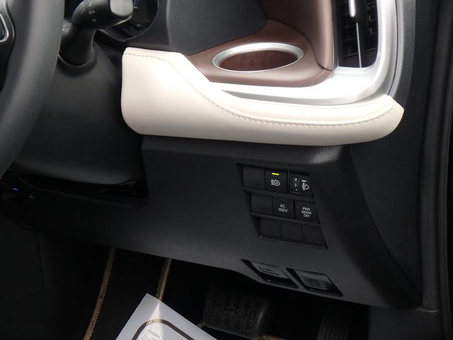 ノア ハイブリッドＺ　前後ドライブレコーダー　ＥＴＣ２．０　ナビ　バックカメラ　ＬＥＤヘッドライト　ブレーキサポート　レーンサポート　ソナー　クルーズコントロール　Ｗシートヒーター　両側電動スライドドア　ＡＣ１００Ｖ（36枚目）