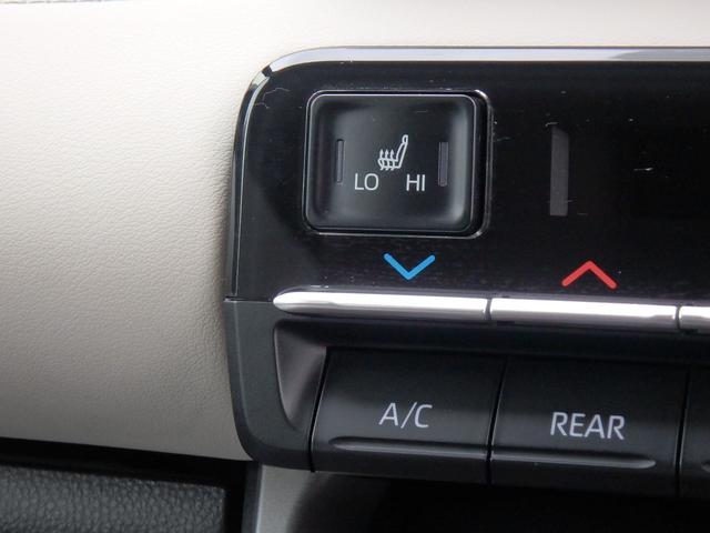 ノア ハイブリッドＺ　前後ドライブレコーダー　ＥＴＣ２．０　ナビ　バックカメラ　ＬＥＤヘッドライト　ブレーキサポート　レーンサポート　ソナー　クルーズコントロール　Ｗシートヒーター　両側電動スライドドア　ＡＣ１００Ｖ（55枚目）