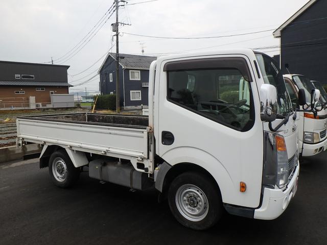 エルフトラック 平ボディ 4WD 5MT ETC ナビ キーレス エアコン パワステ パワーウィンドウ Rエアバッグ(8枚目)