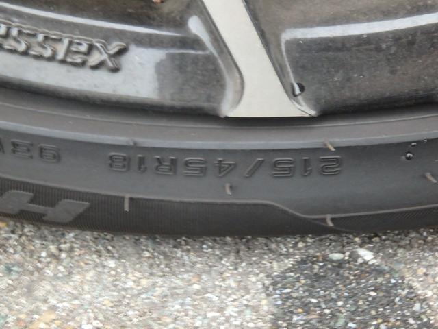 ハイエースバン スーパーＧＬ　ＥＴＣ　ローダウン　ナビ　ＬＥＤヘッドライト　バックカメラ　キーレス　フリップダウンモニター　オートライト　オートエアコン　Ｗエアバック　電動格納ミラー（10枚目）