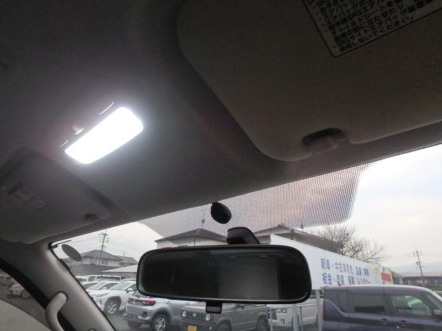 ハイエースバン スーパーＧＬ　ＥＴＣ　ローダウン　ナビ　ＬＥＤヘッドライト　バックカメラ　キーレス　フリップダウンモニター　オートライト　オートエアコン　Ｗエアバック　電動格納ミラー（74枚目）