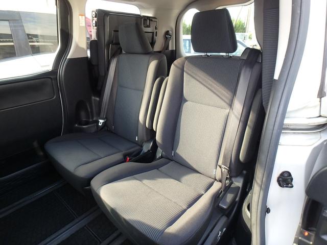 ノア ハイブリッドＸ　ＥＴＣ　ナビ　バックカメラ　ＬＥＤヘッドライト　ブレーキサポート　レーンサポート　ソナー　クルーズコントロール　スマートキー　プッシュスタート　両側電動スライドドア　オートマチックハイビーム（21枚目）